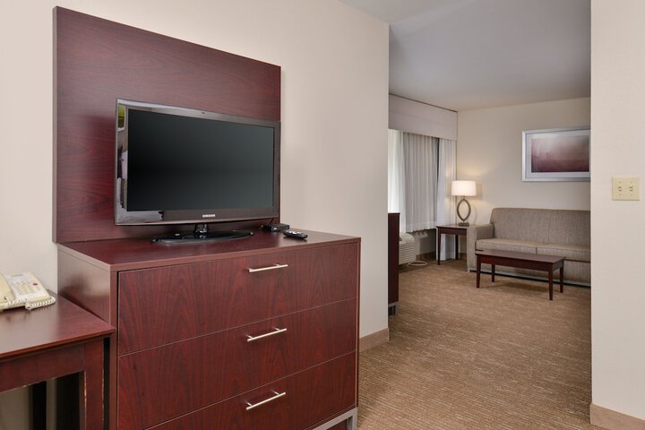 Room 22 of 38