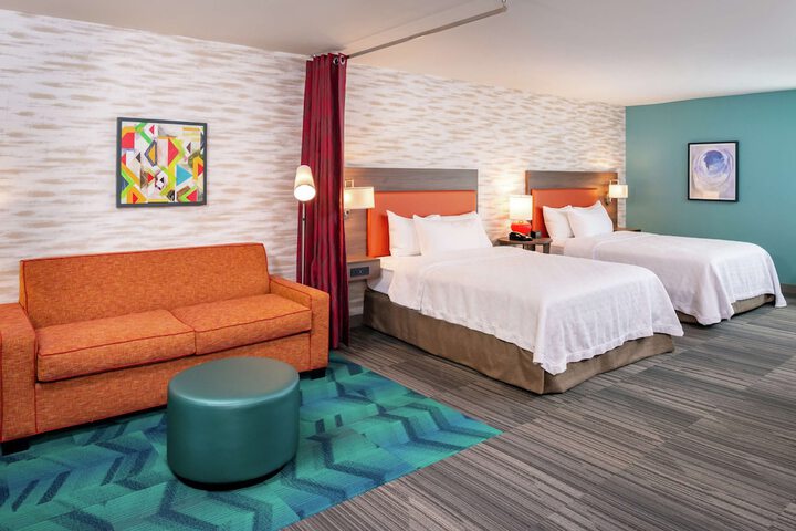 Room 42 of 66