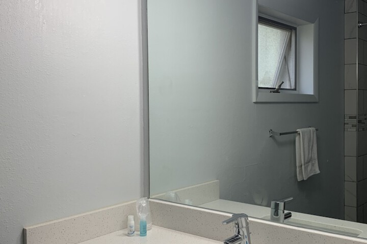 Room 44 of 60