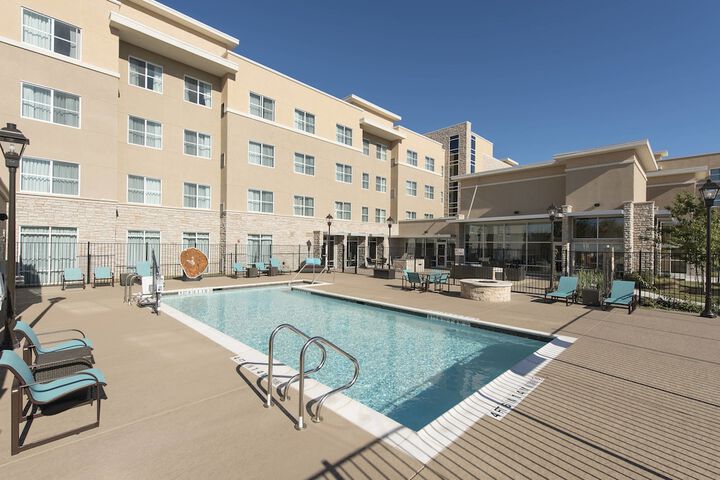 Pool 6 of 23