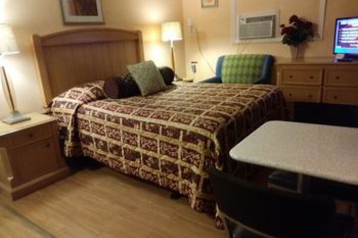 Siesta Motel