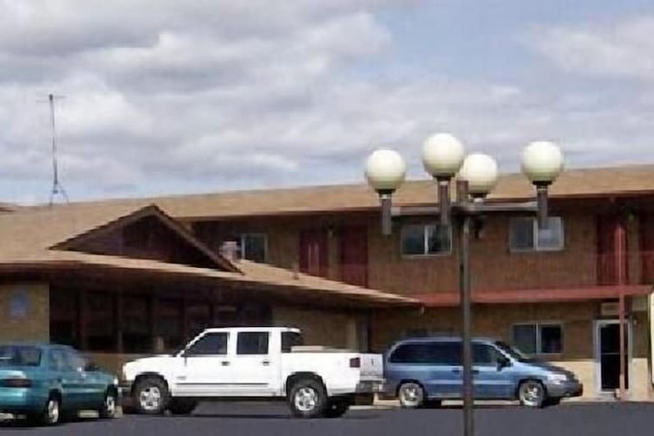 Hotel 2 of 40
