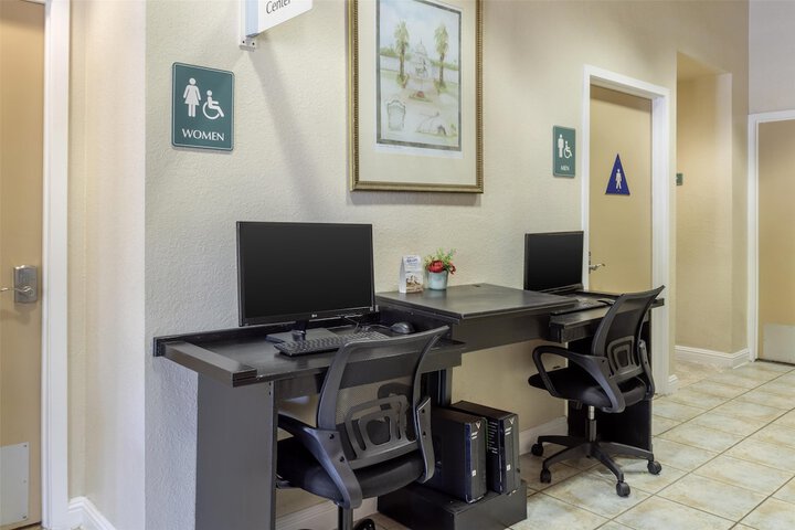 Best Western Heritage Inn