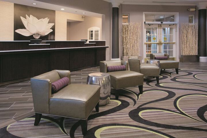 Hotel Interior 9 of 40