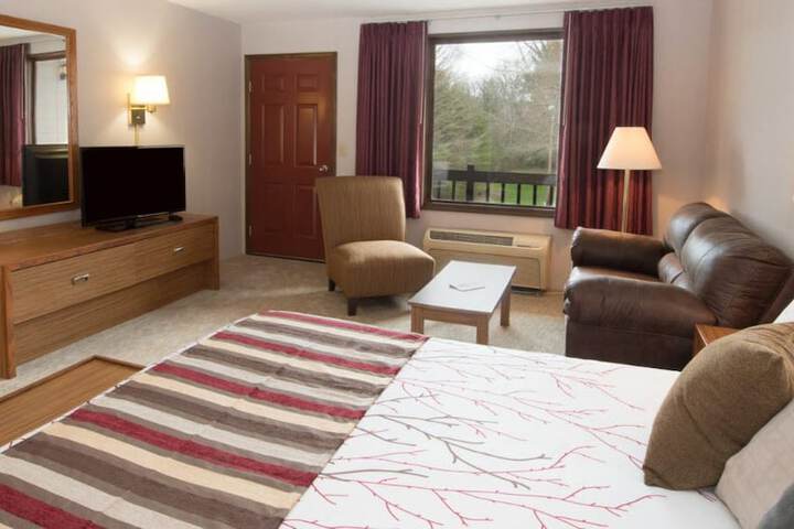 Highland Manor Inn