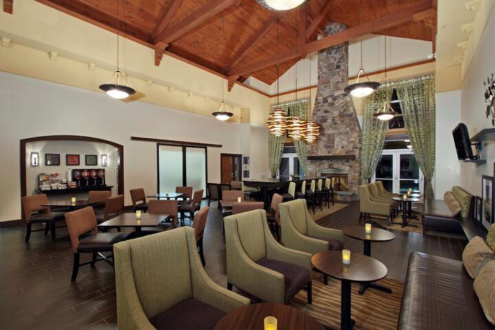 Hotel Interior 34 of 169