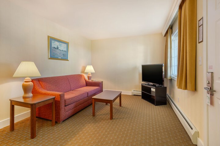 Room 41 of 53
