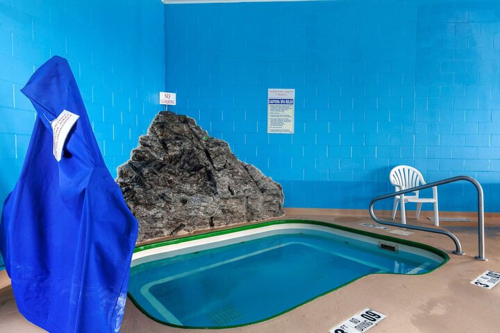 Pool 5 of 22