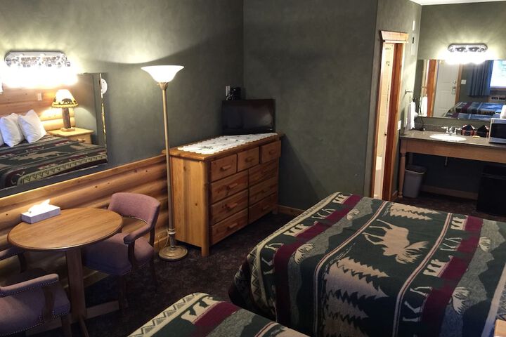 The Historic Madison Hotel Motel
