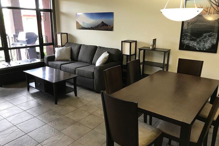 Room 15 of 30