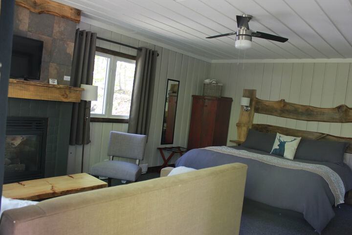 Room 43 of 96