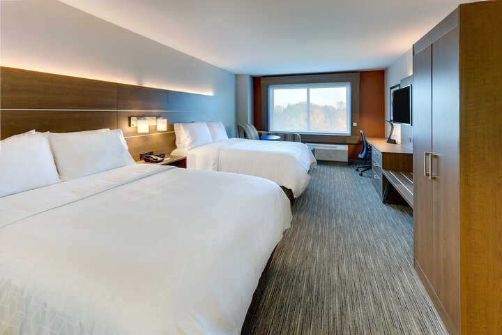 Room 57 of 80