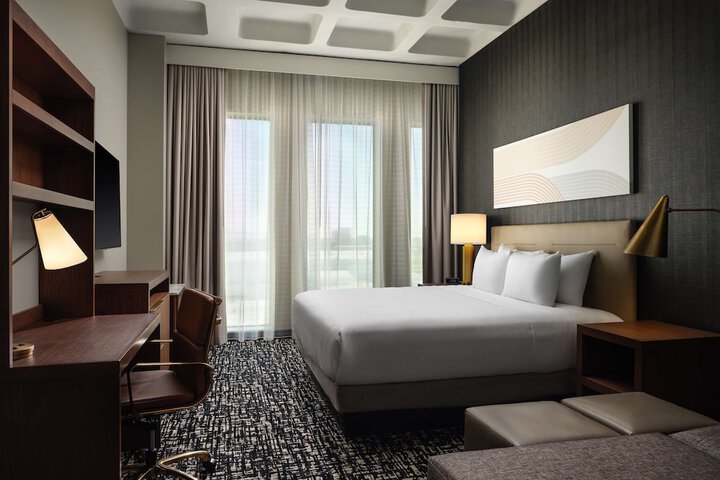 Room 34 of 52