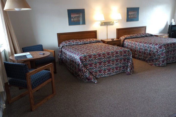 Room 14 of 22