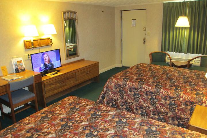Room 16 of 24