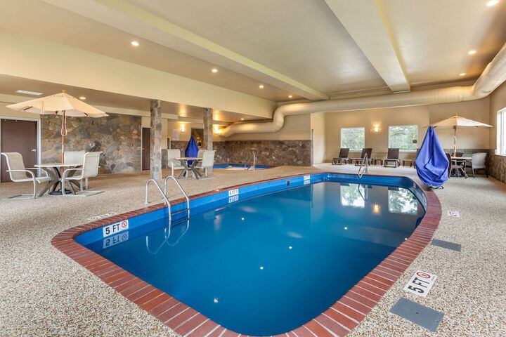 Pool 4 of 36