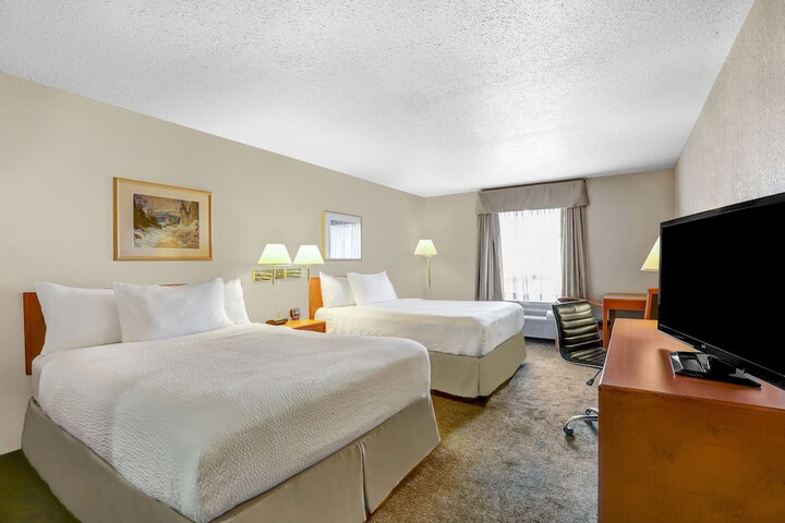Room 13 of 20