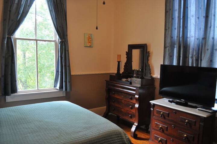 Room 49 of 91