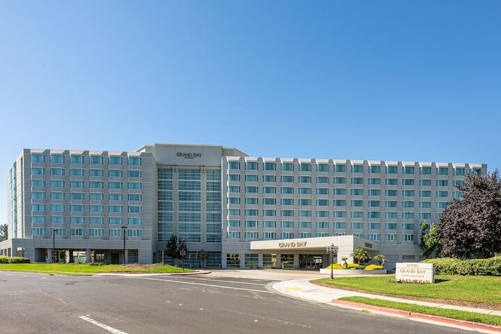 Hotel 12 of 196
