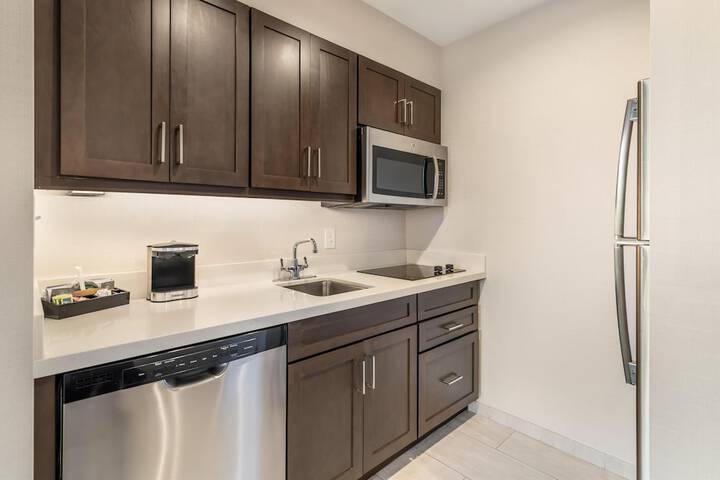 Homewood Suites by Hilton Schenectady