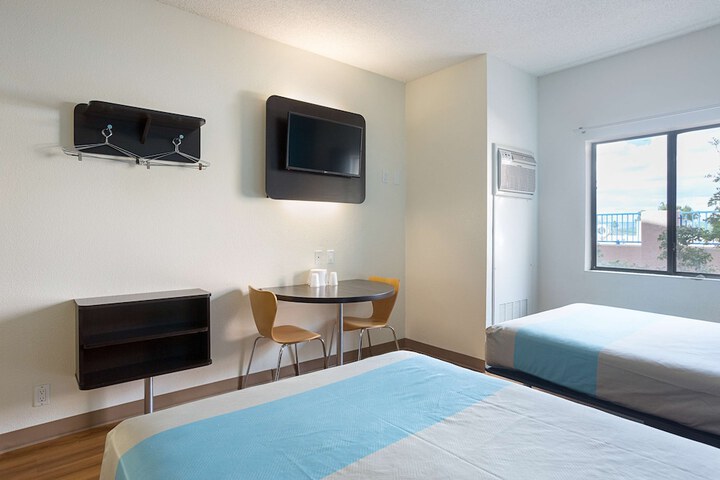 Room 36 of 49