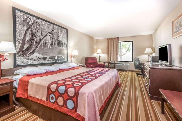 Room 20 of 42