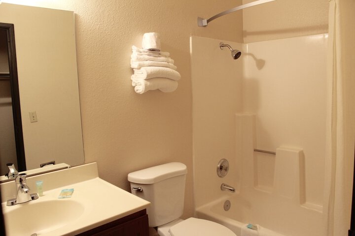 Room 17 of 42