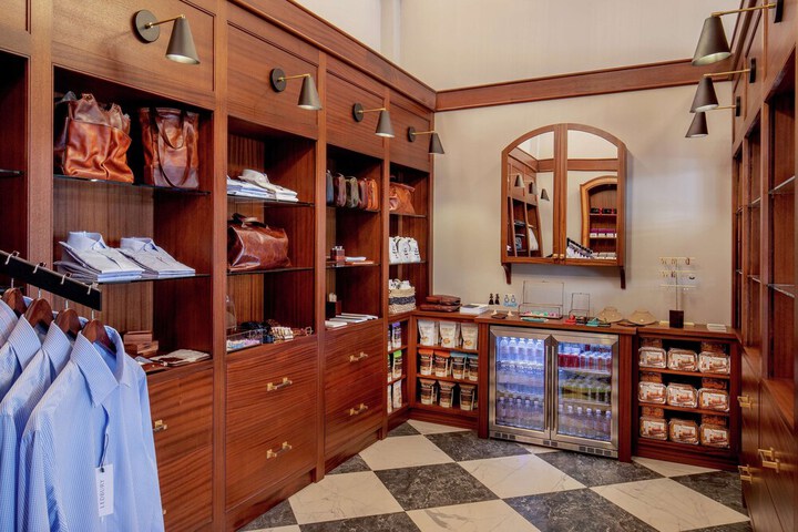 The Virginian Lynchburg Curio Collection
