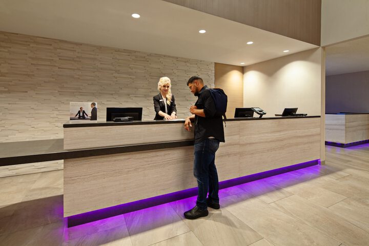 Hotel 4 of 36