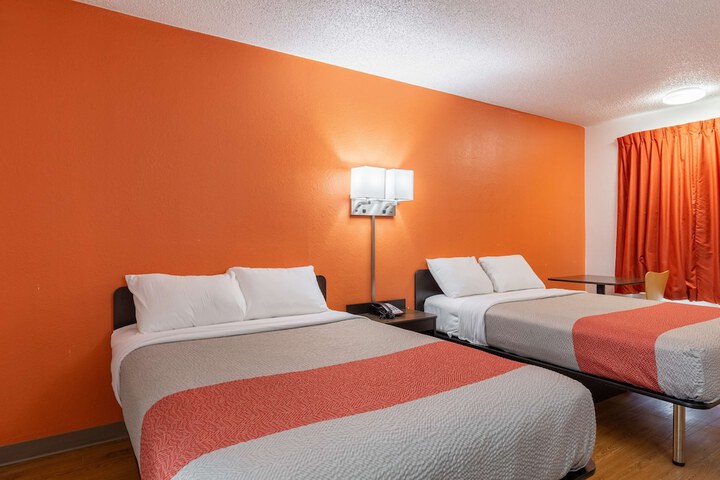 Motel 6 Bryan TX - University Area