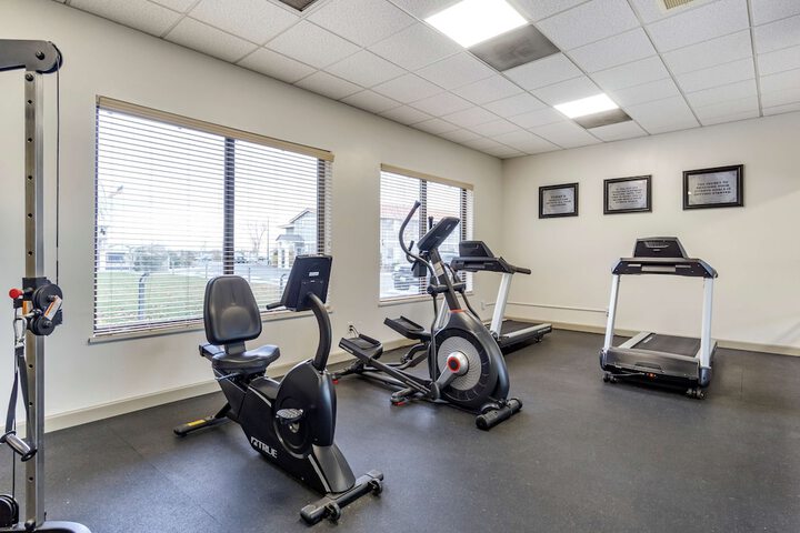 Best Western Plus Lake Front Hotel