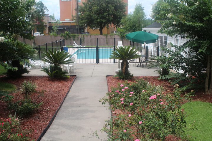 Pool 9 of 58