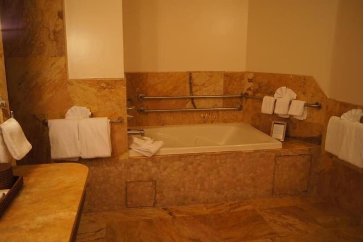 Room 21 of 58