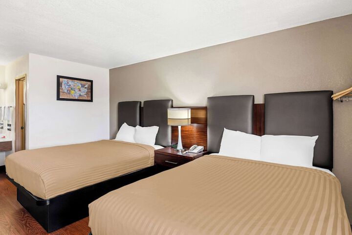 Room 19 of 30