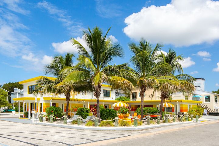 Hotel 7 of 142