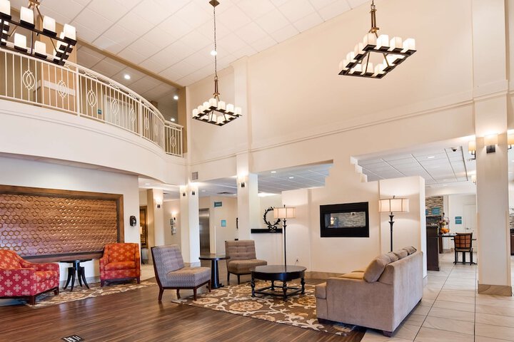 Hotel Interior 11 of 48
