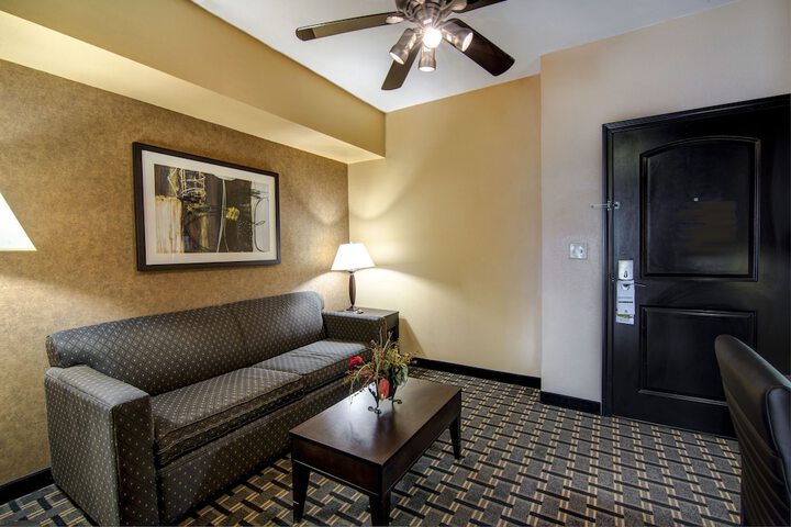 Room 18 of 45