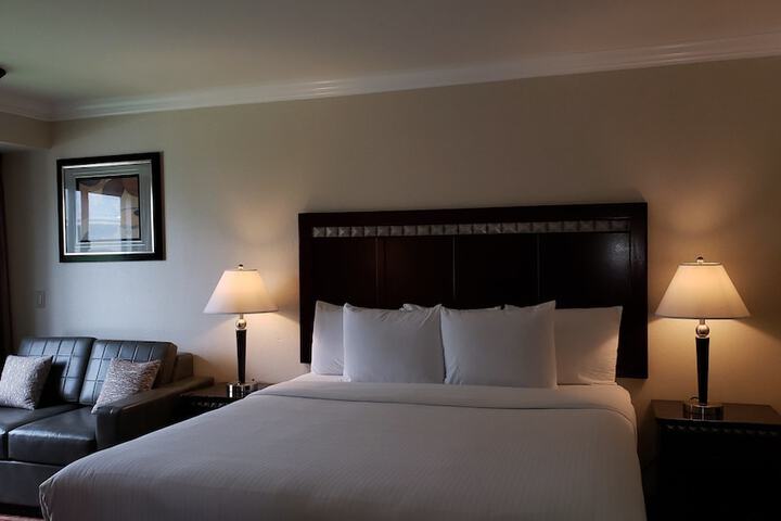 Room 29 of 42