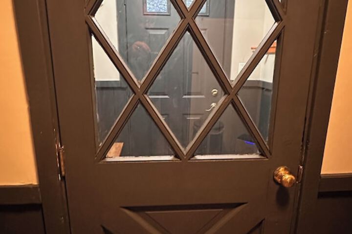 Room 80 of 200