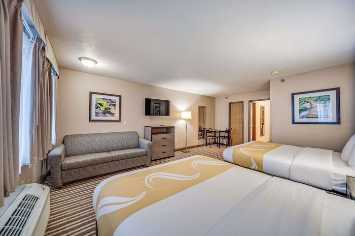 Room 18 of 30