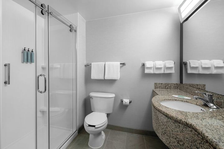 Courtyard by Marriott Los Angeles Burbank Airport