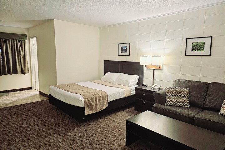 Room 30 of 44