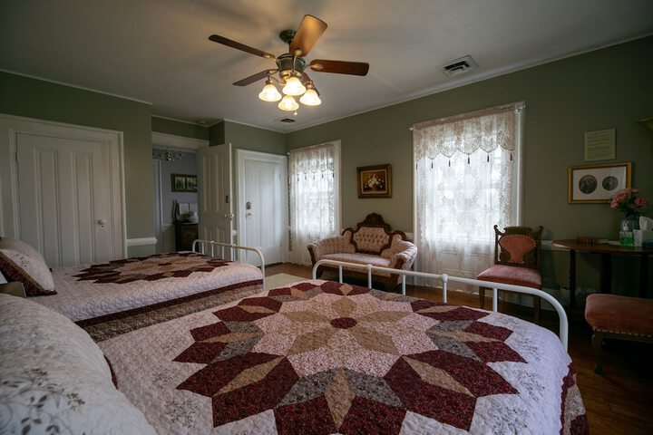 Room 18 of 29