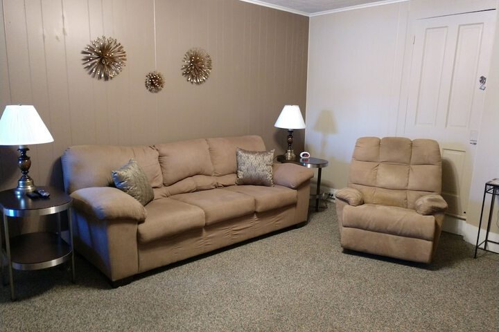 Room 22 of 27