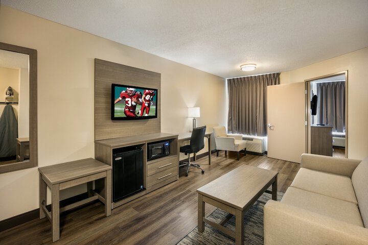 Room 20 of 37