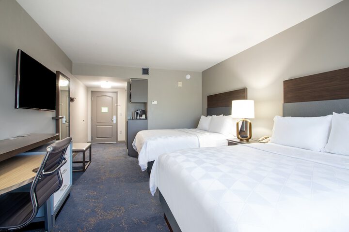 Room 45 of 105