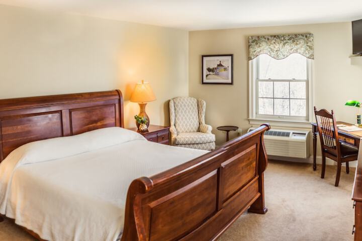 Joseph Ambler Inn