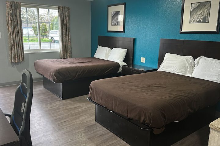 Room 18 of 23