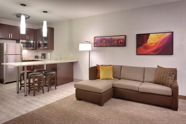 Room 26 of 34