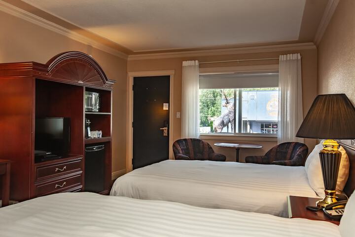 Room 25 of 52